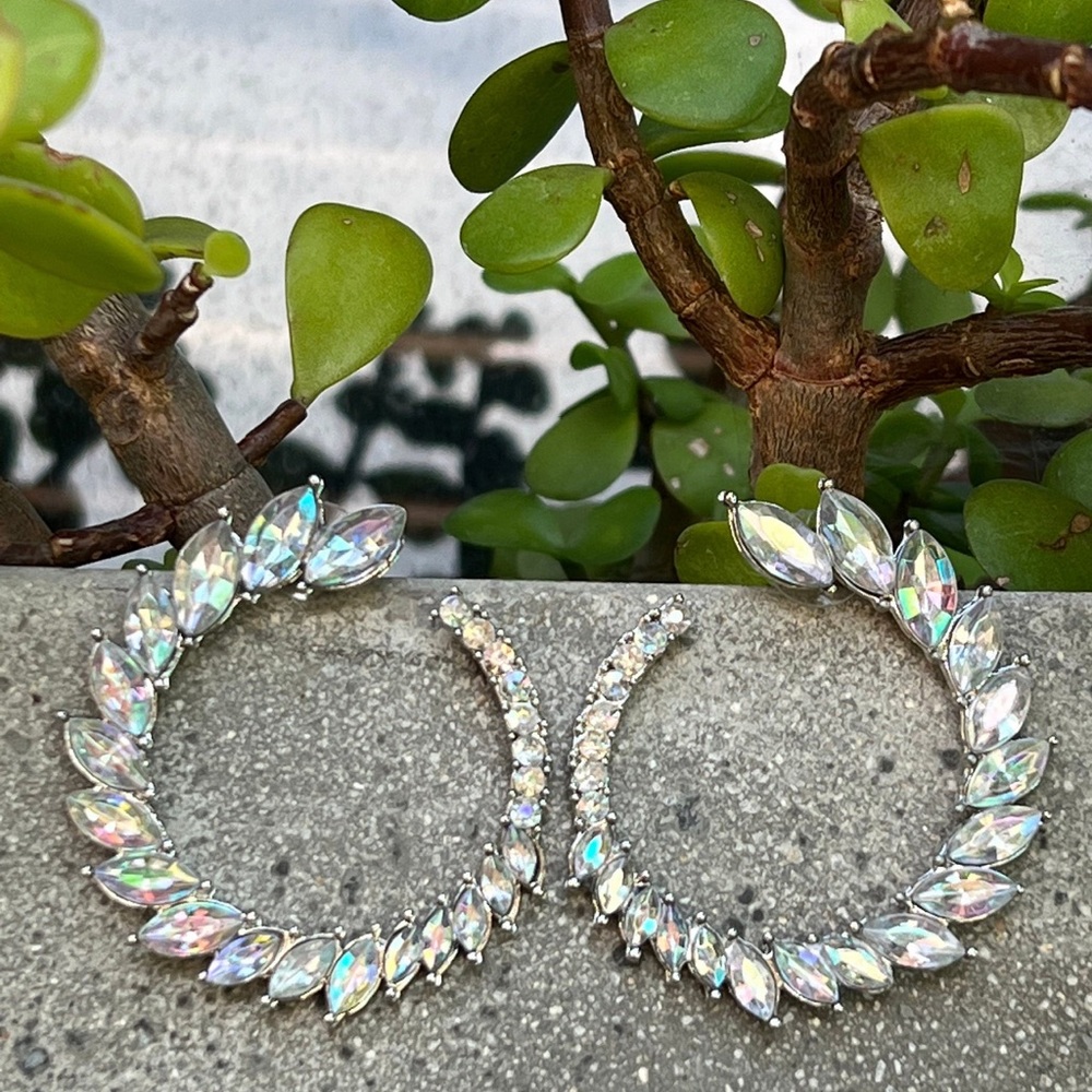 NWT Luxury Bridal Zircon Encrusted Open Circle Statement Classy Formal Earrings
